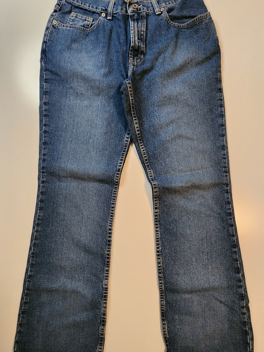 Old Navy Woman's Relaxed Straight Dark Blue Jeans